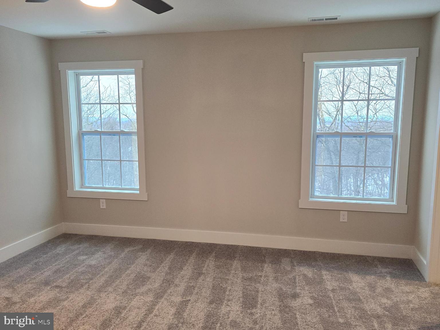 LAKE FOREST ESTATES - Residential