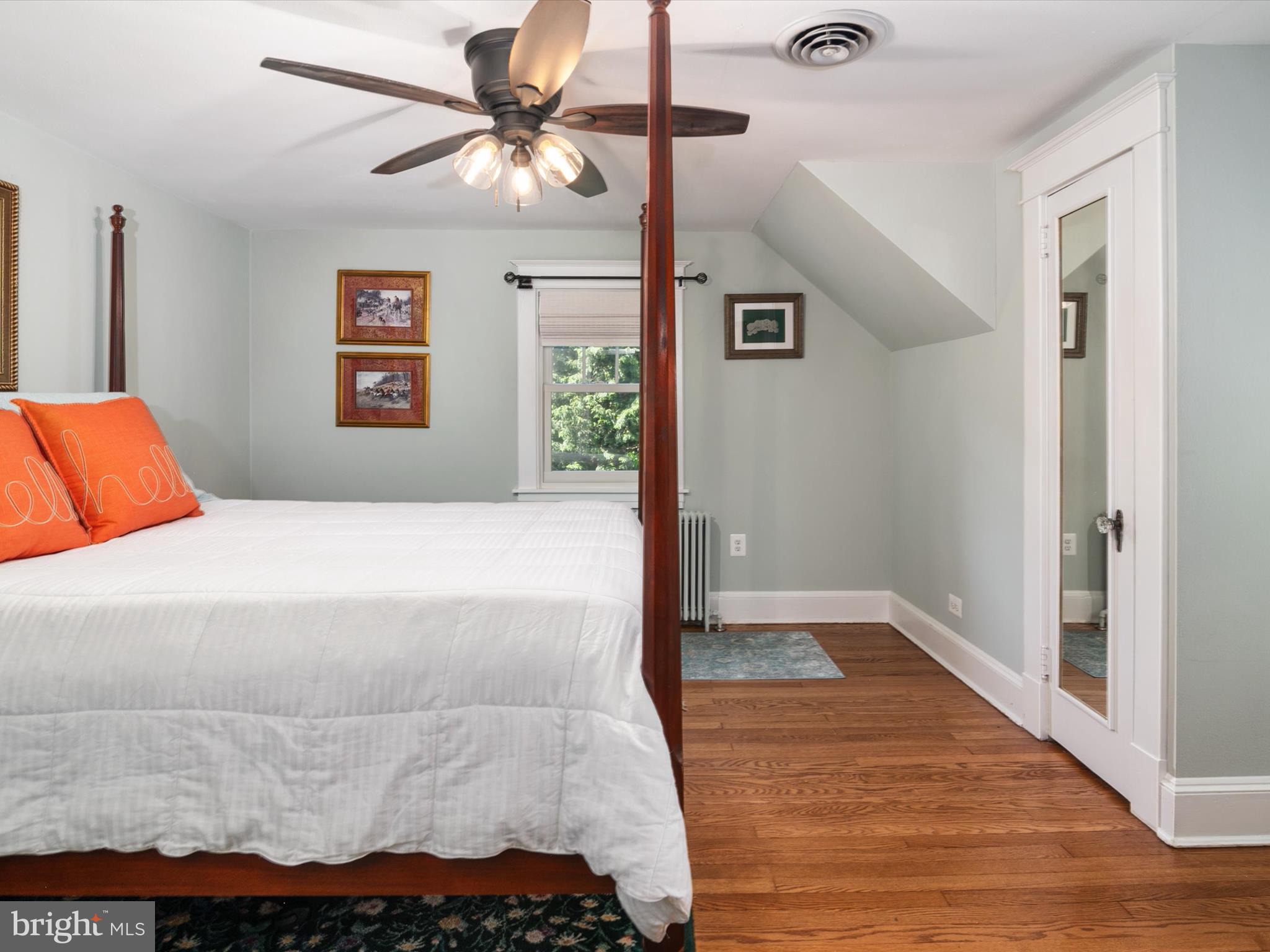 HOMEWOOD - Residential