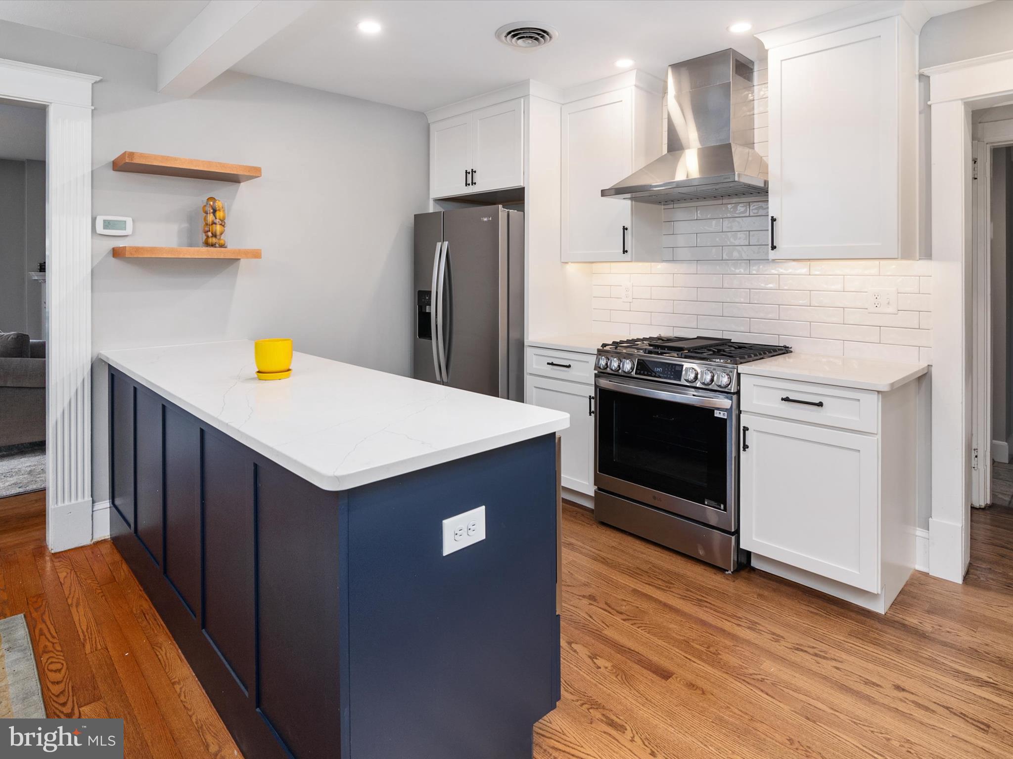 HOMEWOOD - Residential