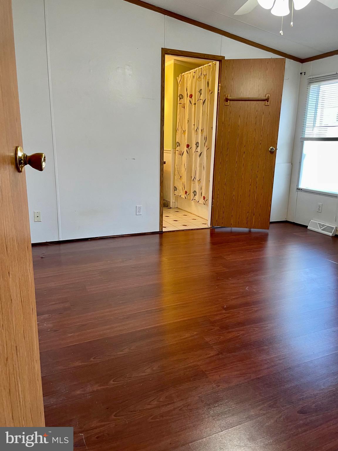 SHADY GROVE MHP - Residential