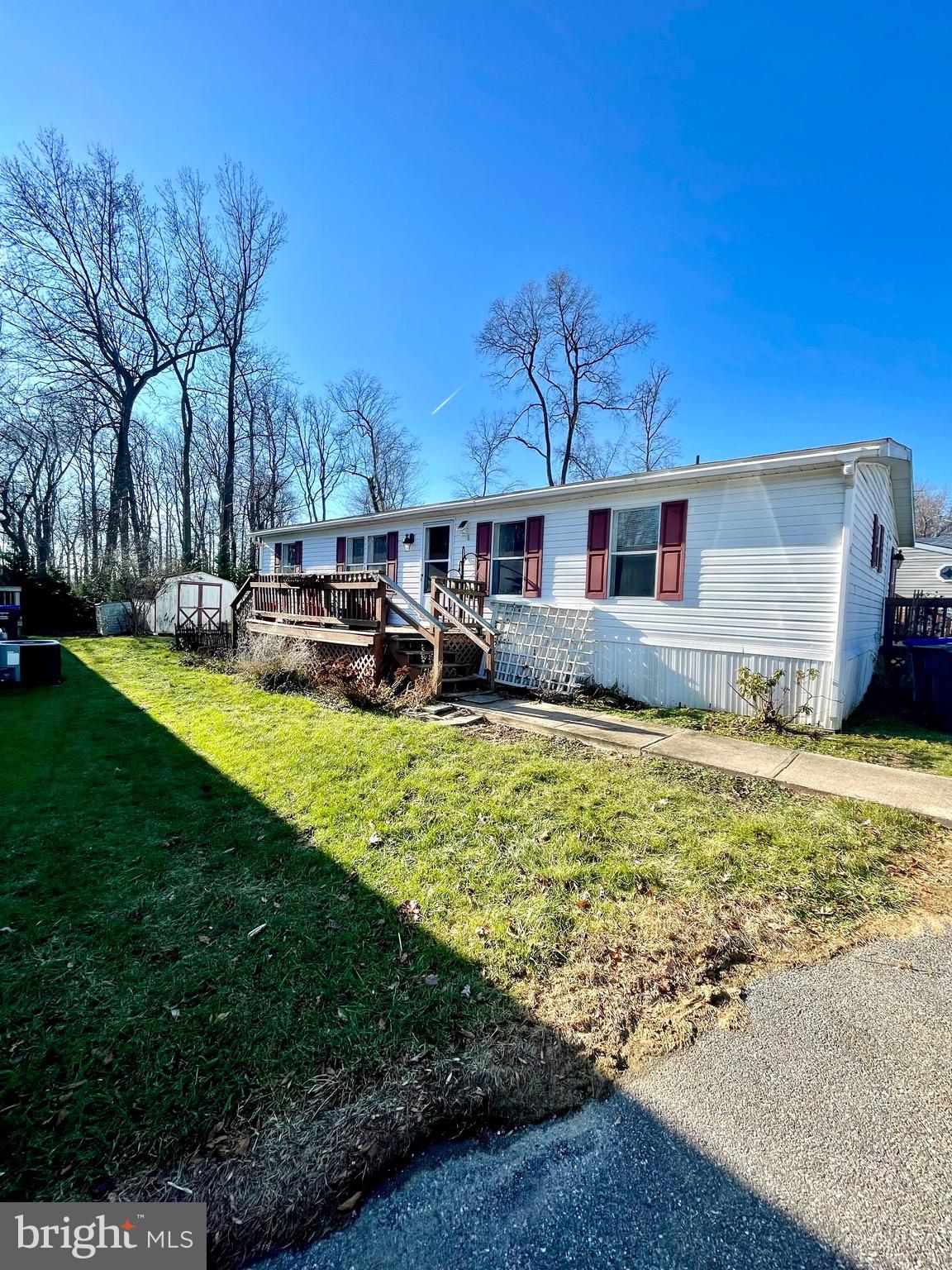 SHADY GROVE MHP - Residential