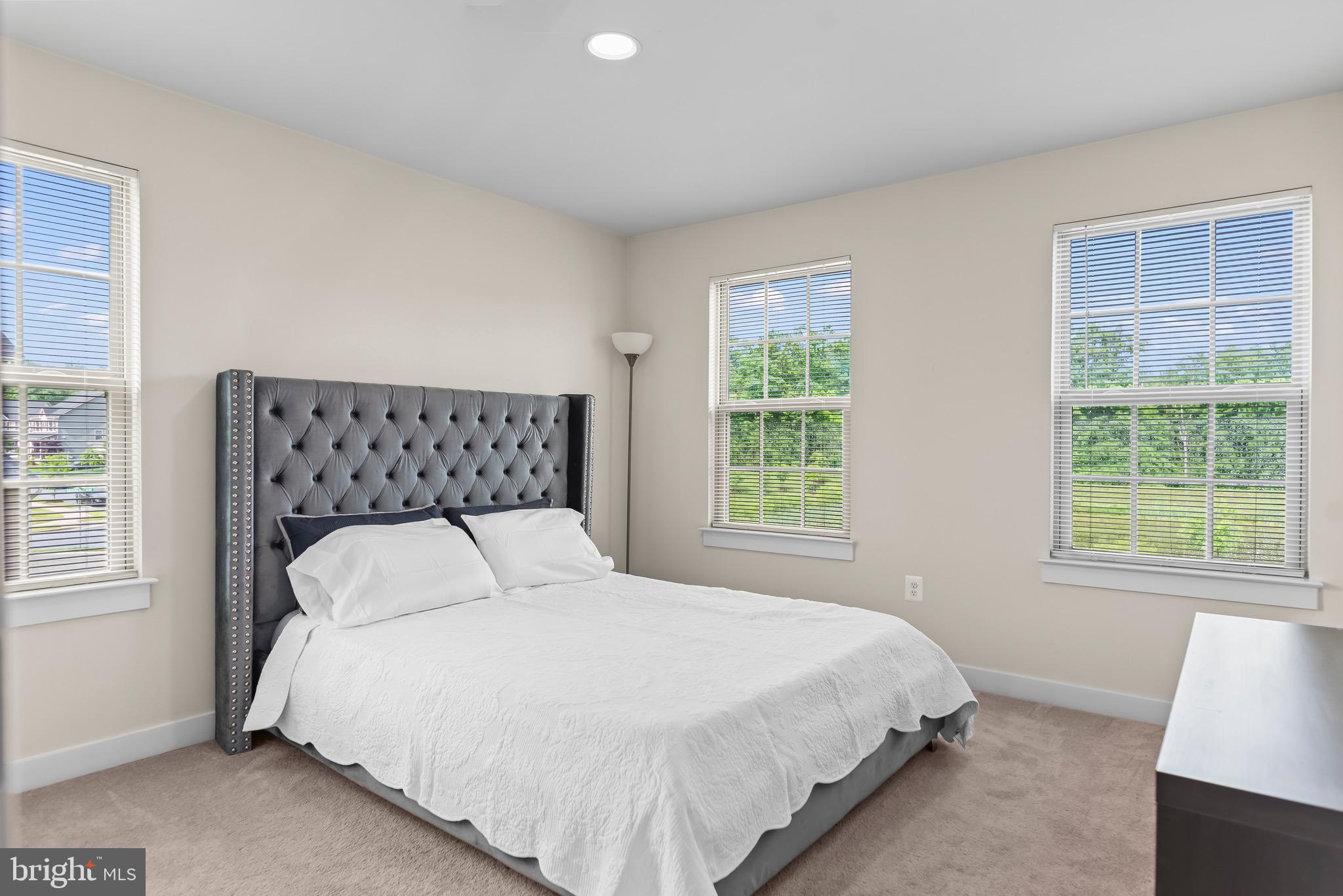 DANVILLE ESTATES - Residential