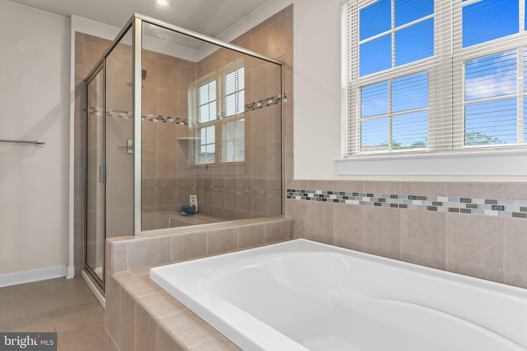 DANVILLE ESTATES - Residential