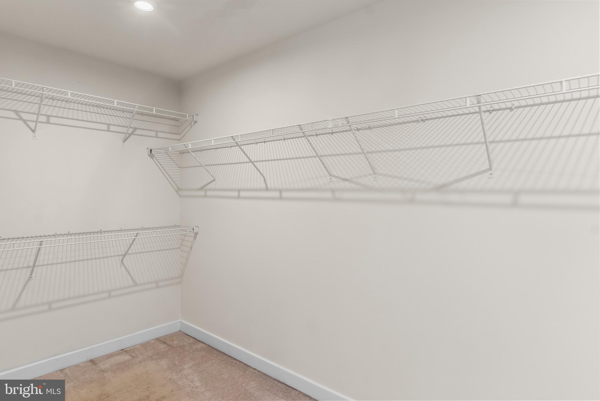 DANVILLE ESTATES - Residential