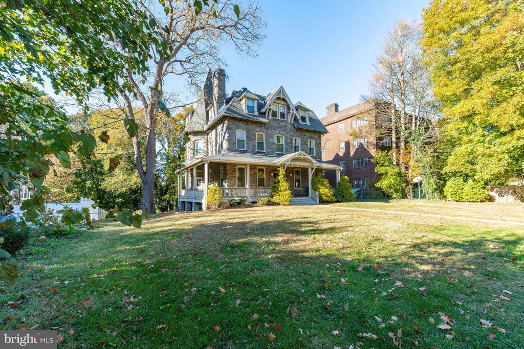 Photo of 109 - 15 Carpenter Lane, PHILADELPHIA, PA 19119 (MLS # PAPH2553934)