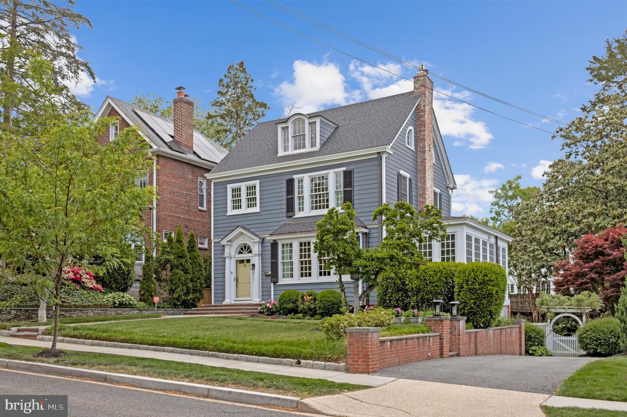 3711 MCKINLEY STREET NW