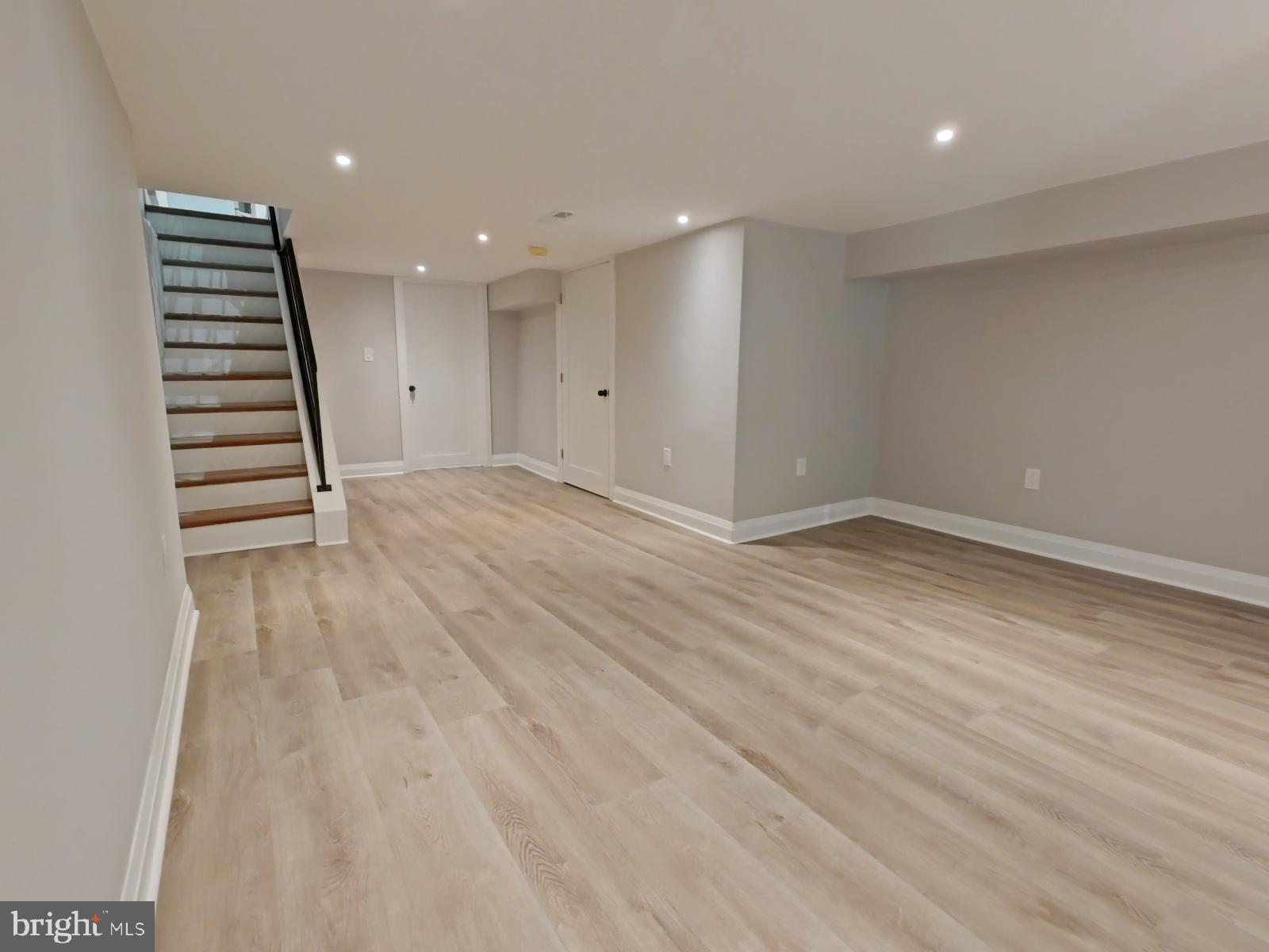 GRADUATE HOSPITAL - Residential