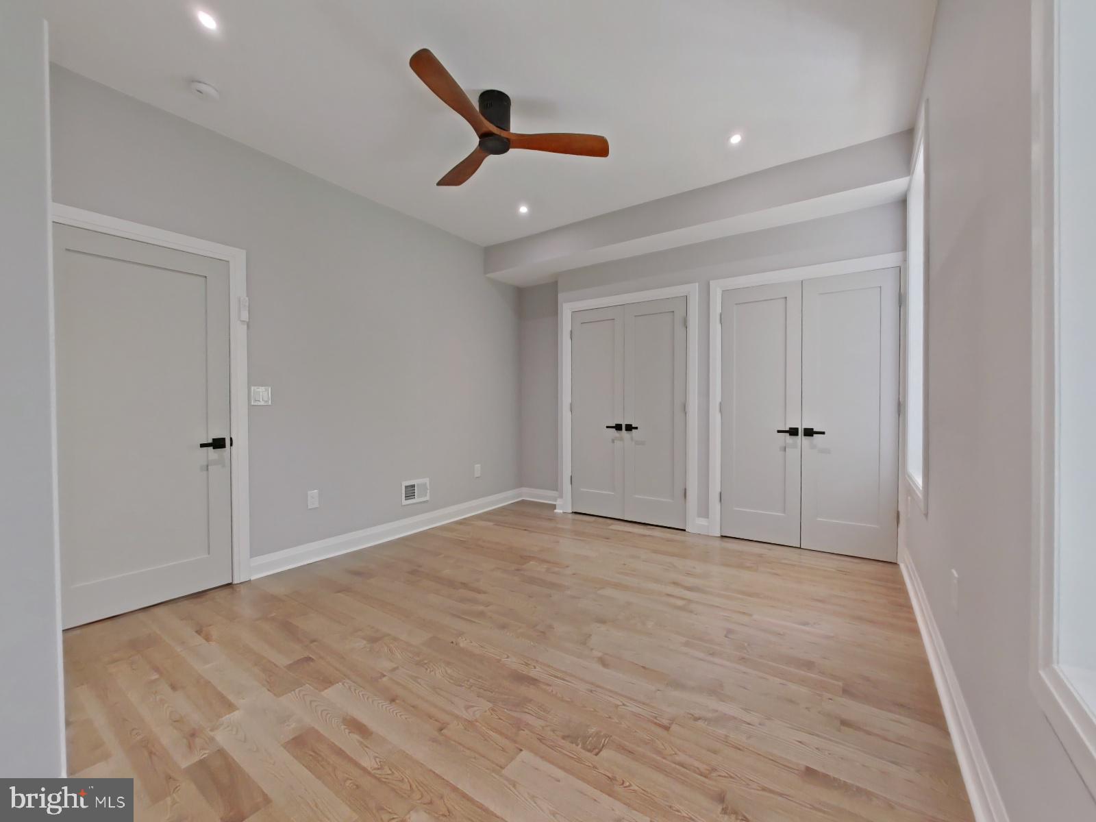 GRADUATE HOSPITAL - Residential