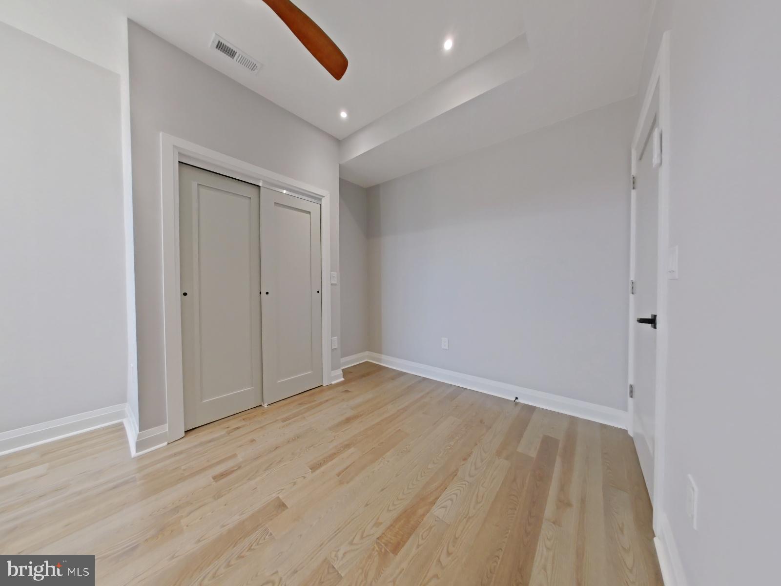 GRADUATE HOSPITAL - Residential