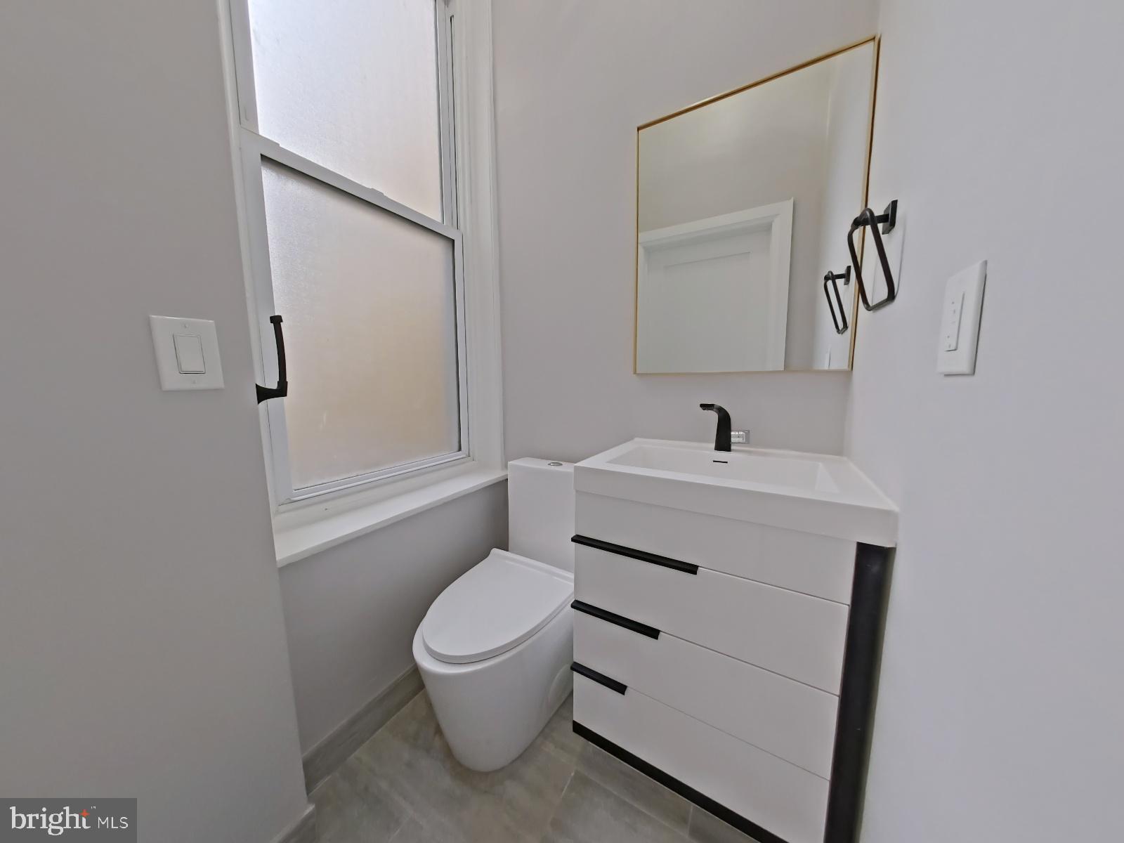 GRADUATE HOSPITAL - Residential