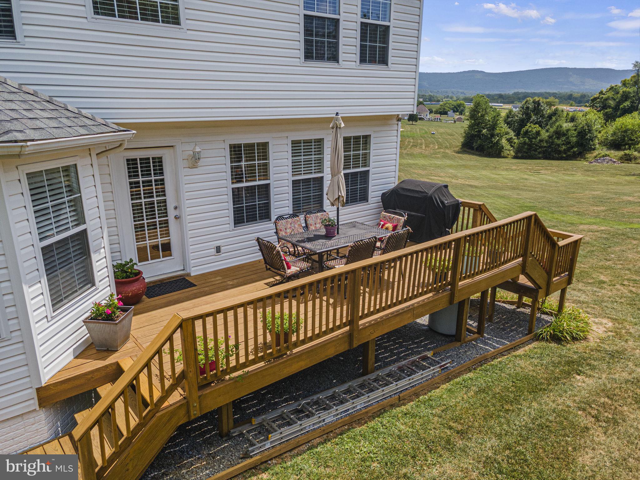 FAIRVIEW PLACE - Residential