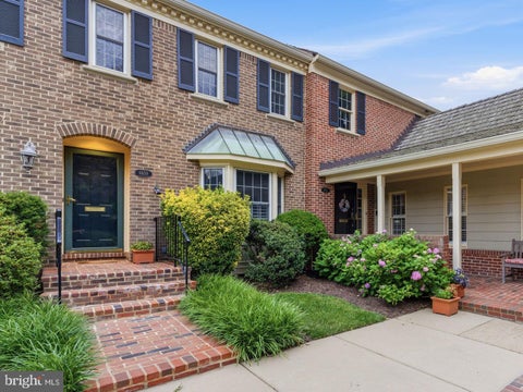 Photo of 6659 Madison Mclean Drive, MCLEAN, VA 22101 (MLS # VAFX2314558)