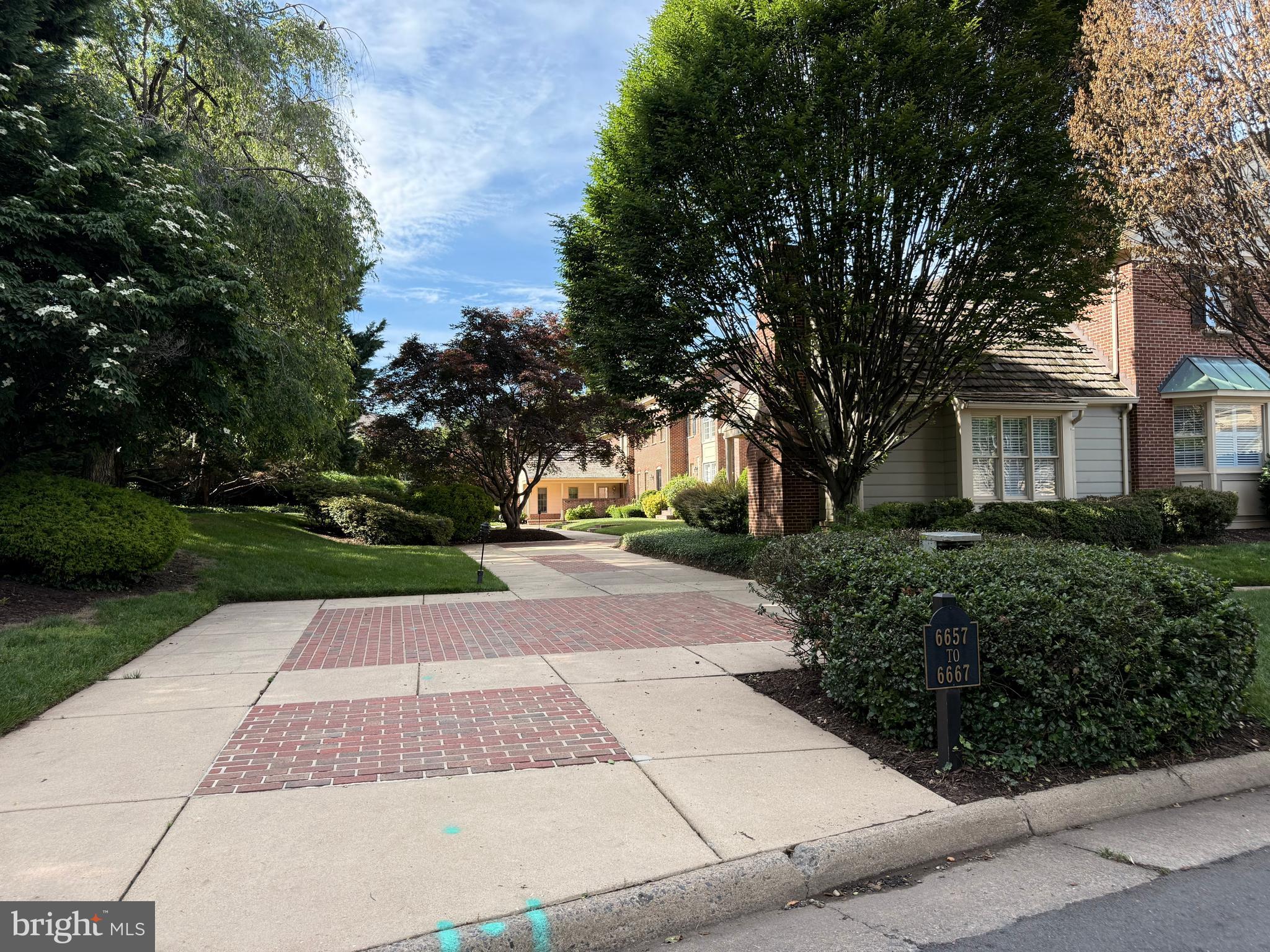 MADISON OF MCLEAN - Residential