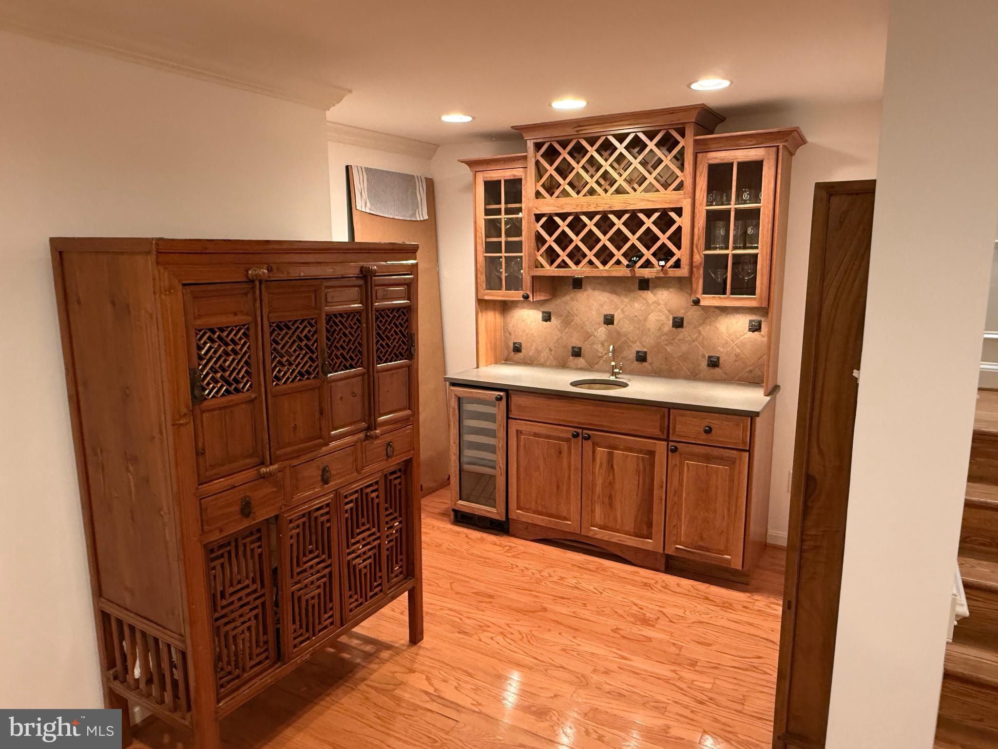 MADISON OF MCLEAN - Residential