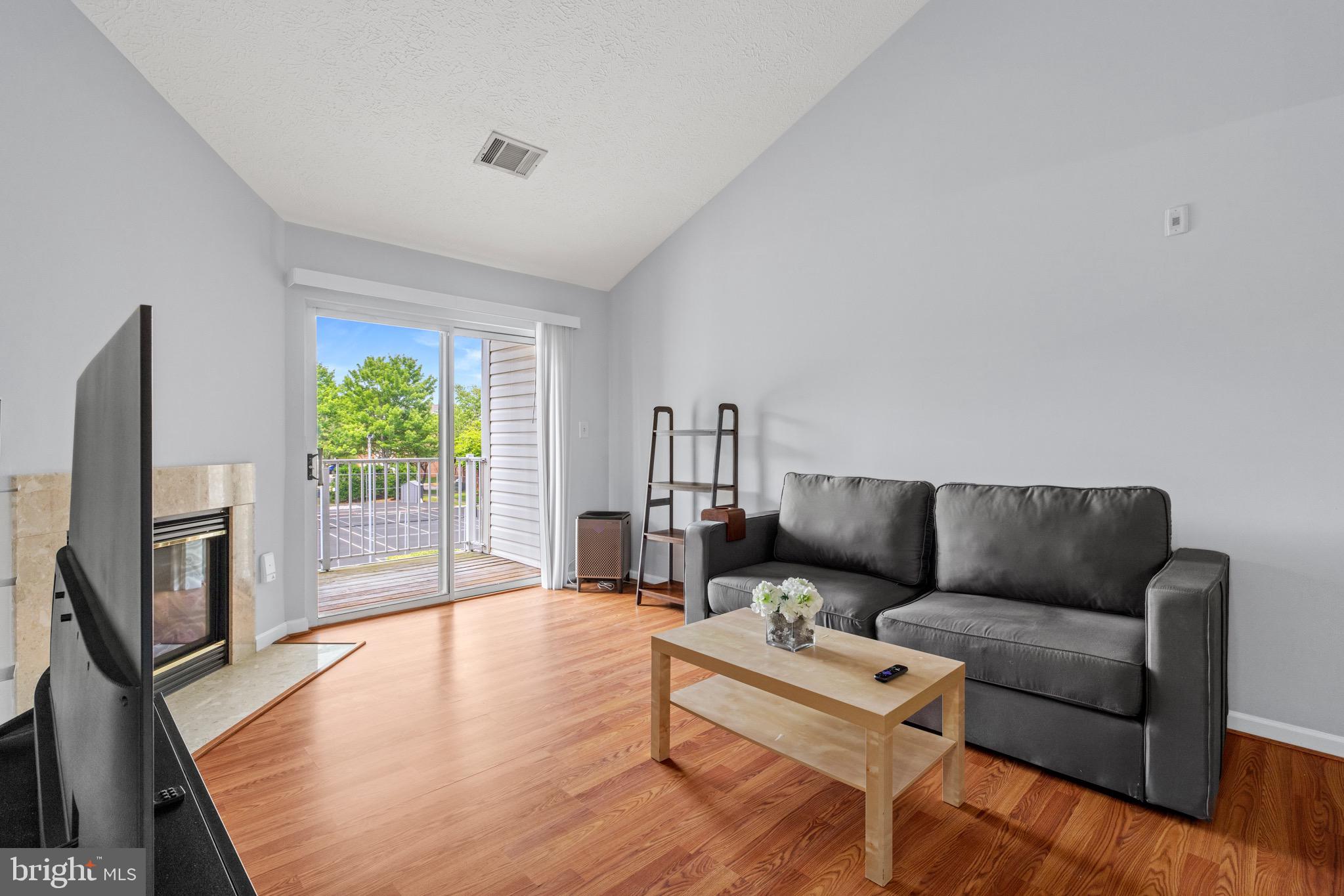 8961 TOWN CENTER CIRCLE 1-311