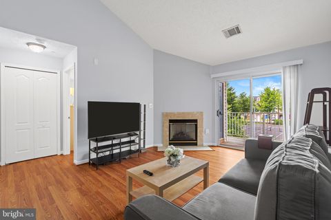 Condo For Sale - 8961 Town Center Circle #1-311<br/> UPPER MARLBORO, MD 20774