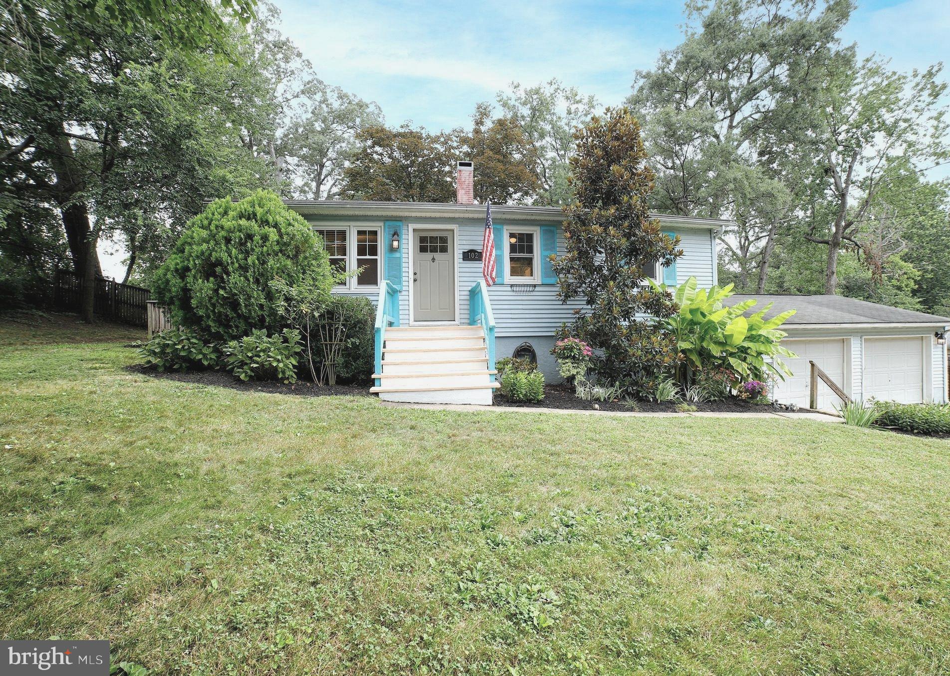 Lovely home in Annapolis close to everything you need. 4bd, 1.5ba Raised Rancher with a large 2.5 Bay garage and plenty of parking in the driveway. The main level has LVT flooring with 3bd/1 Full bath, a sun filled living room and a kitchen which features 42" Oak cabinets, corian countertops and newer appliances as well as access to a private backyard deck with a new sun awning. The lower level boasts a private bedroom with ceiling fan, large family room with new LVT flooring, wood stove with glass viewing window to better enjoy a warm fire , a utility room/half bath with Samsung Over/Under Washer/Dryer, utility shower, refrigerator & mechanicals. The garage is a full 2.5 bays with automatic door entry, plenty of room for storage and/or a work bench as well as entries to the backyard, driveway and the lower level interior. The spacious yard has freshly mulched & well maintained gardens with lots of perennials and a thriving banana tree.
The home is within walking distance to Pip Moyer Rec Center, the Chesapeake Children's Museum and a short walk across a bridge to Truxtun Park Pool, Skate board park, Tennis & Pickleball courts and a public boat ramp for boating enthusiasts. Nearby as well, is Maryland Hall for theater & concerts, West Street with restaurants & shopping as well as Dining under the stars in season. You are no more than 10 minutes to Downtown Annapolis, Annapolis Town Center, Anne Arundel Medical Center as well as Aris Allen Blvd which takes you to Rte 50 and any direction you'd like to go.