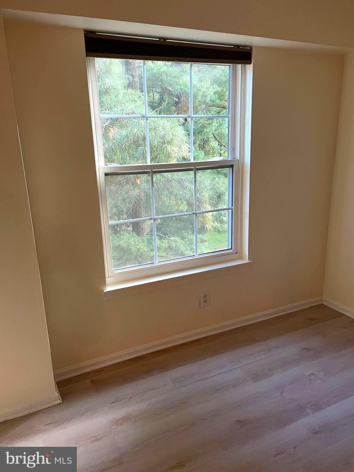 THE COLONIES - Residential Lease