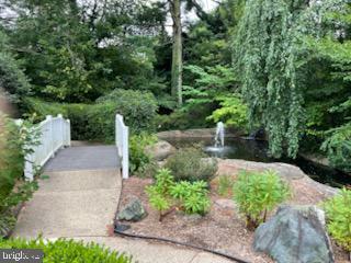 THE COLONIES - Residential Lease