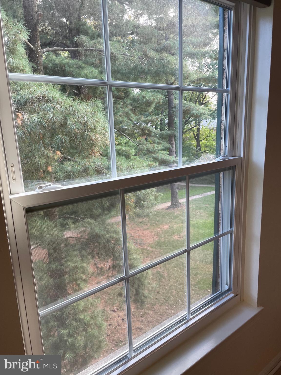 THE COLONIES - Residential Lease