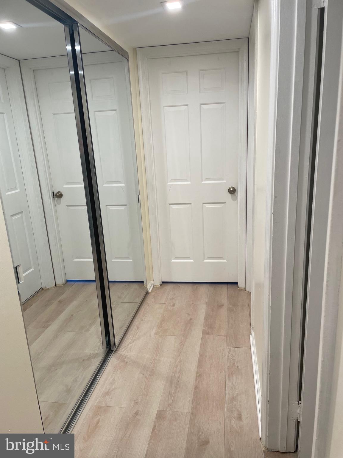 THE COLONIES - Residential Lease