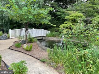 THE COLONIES - Residential Lease