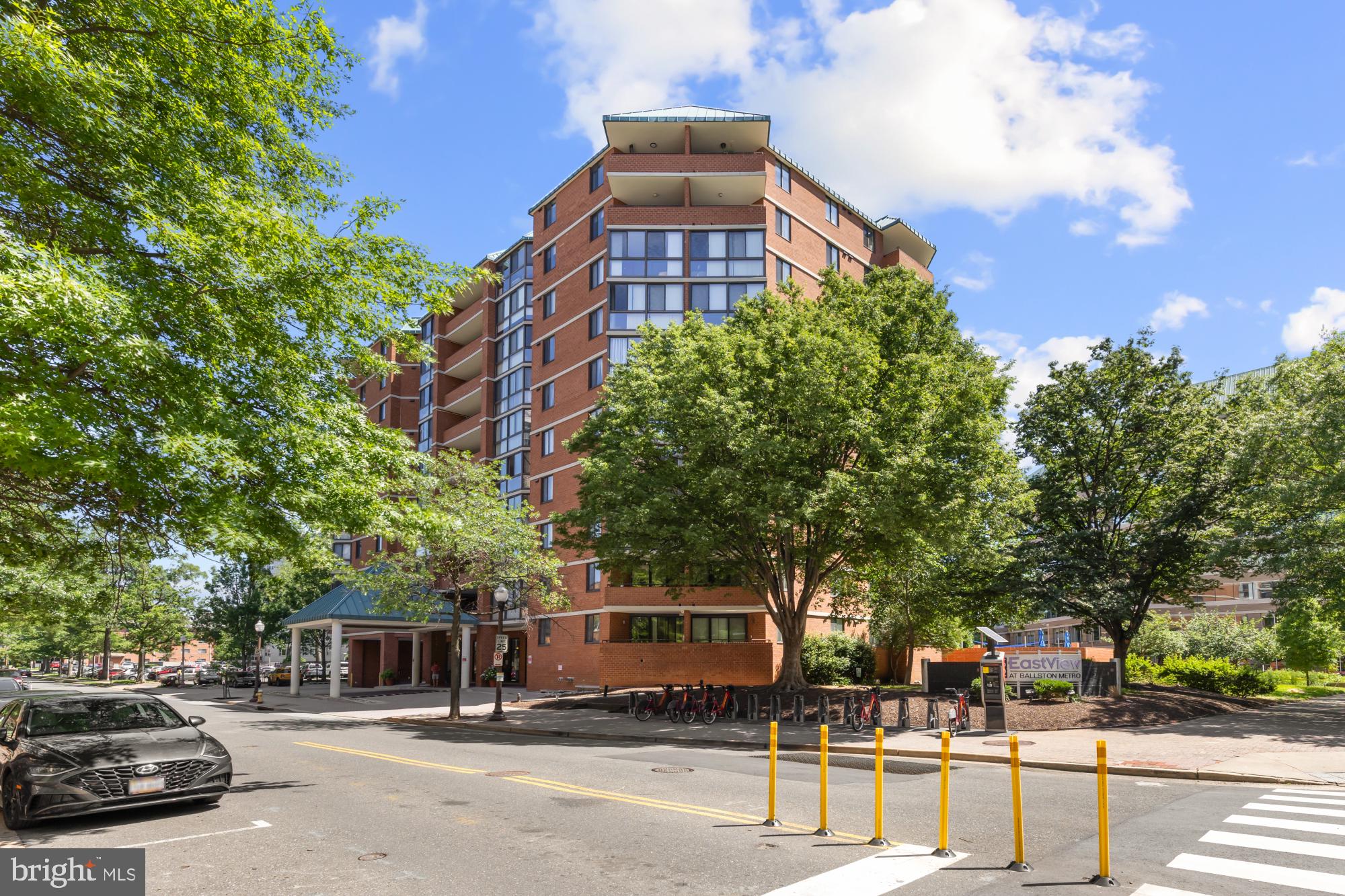 1001 N RANDOLPH STREET 309