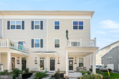 Photo of 156 Gaslight Aly #B, BENSALEM, PA 19020 (MLS # PABU2133496)