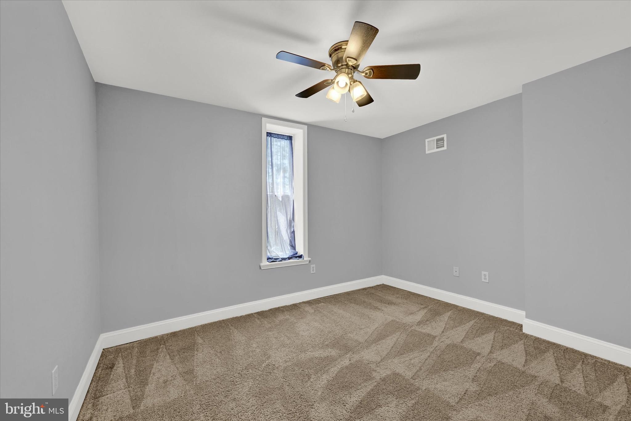 CHARLES VILLAGE - Residential