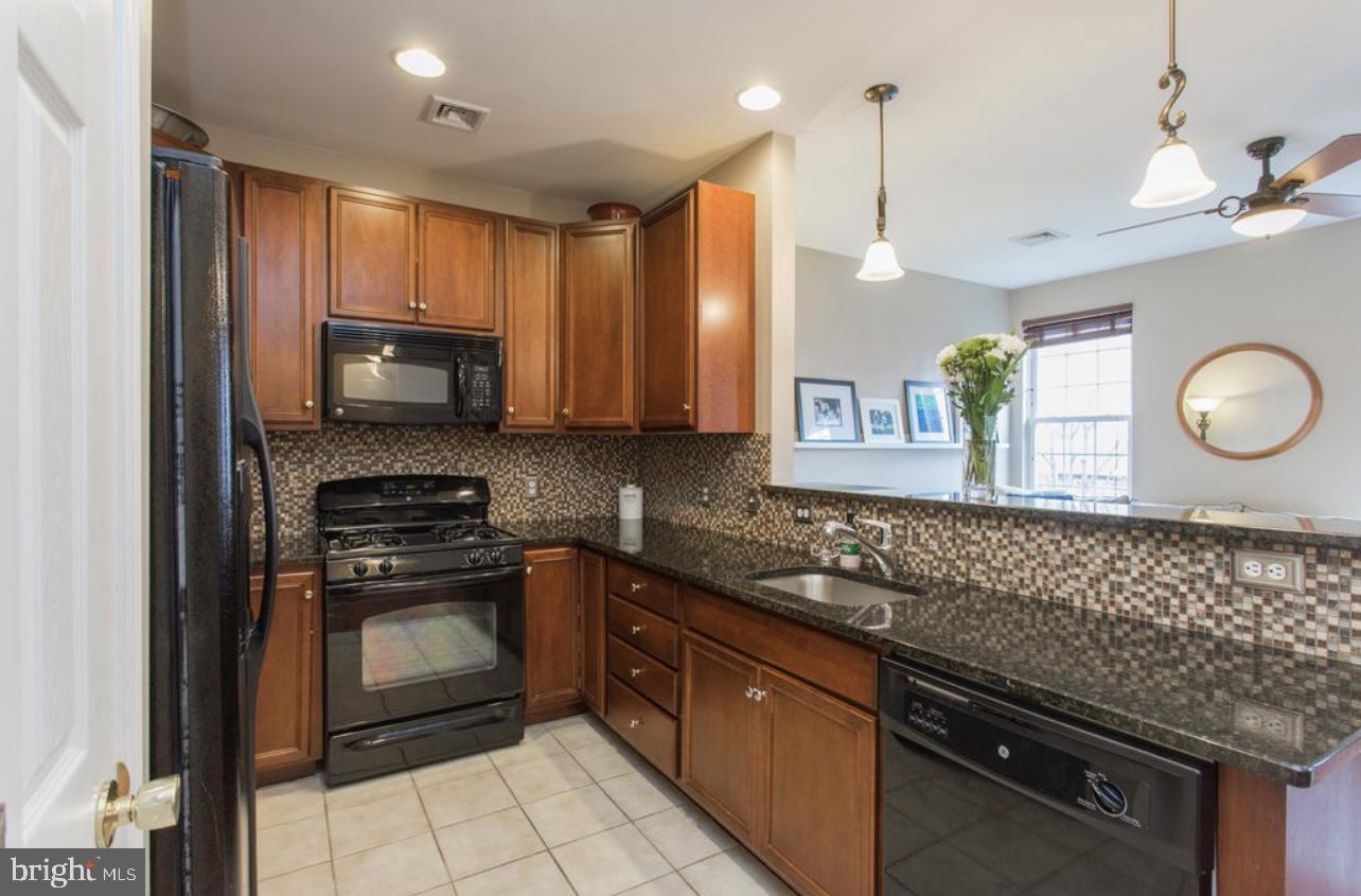 BREWERYTOWN - Residential Lease