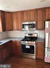 3161 BRADFORD WOOD COURT E