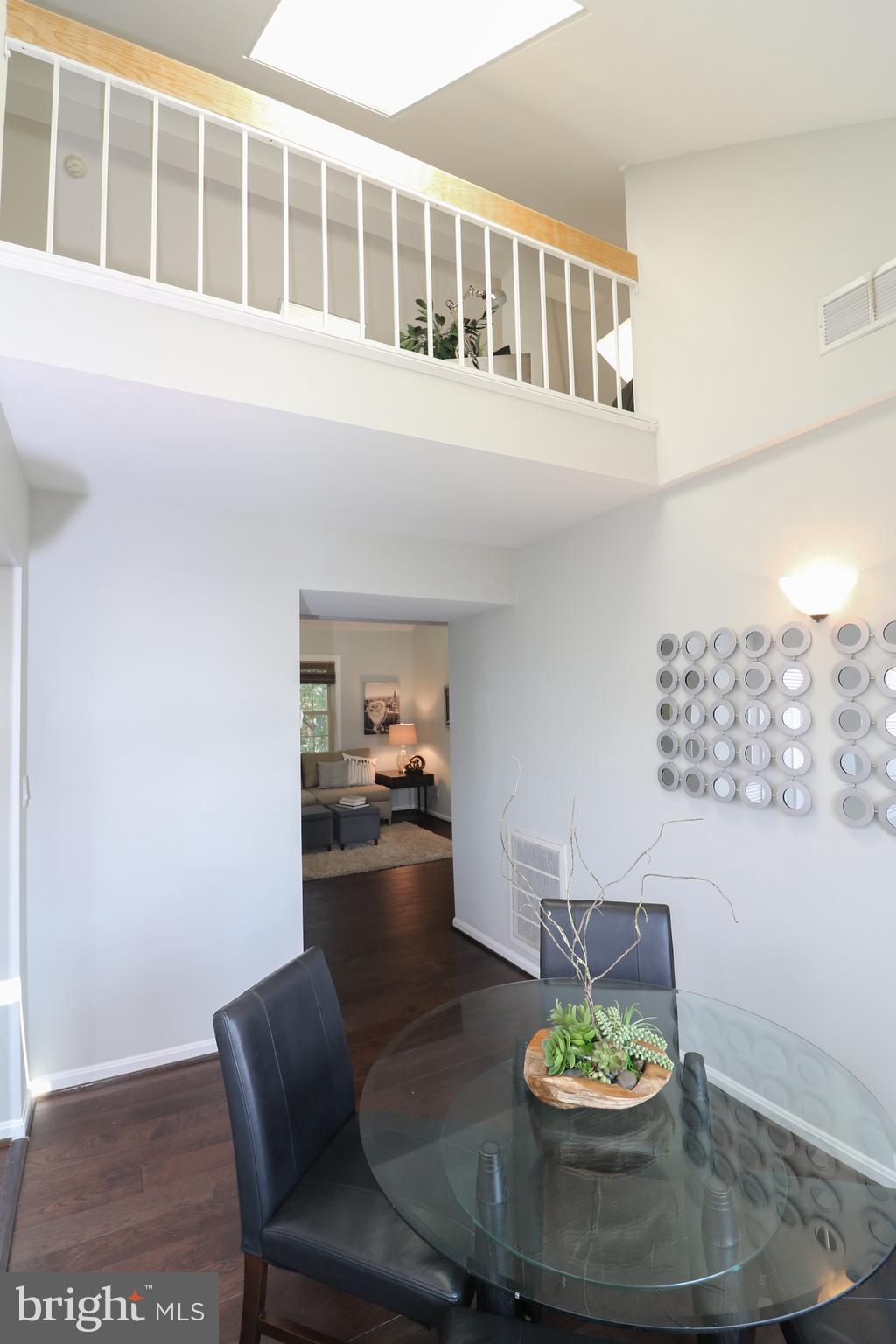 HARBOR TERRACE - Residential