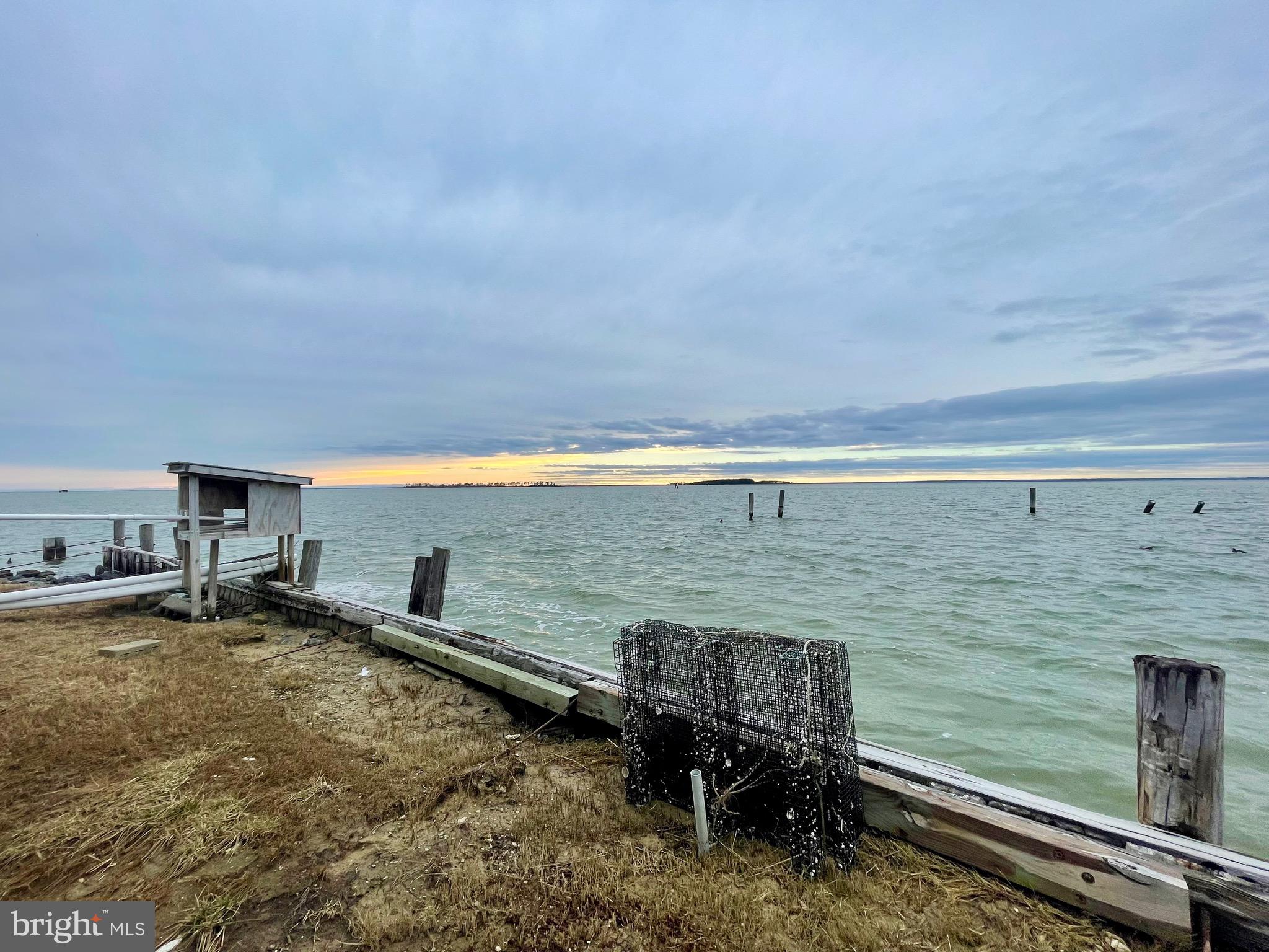 HOOPERS ISLAND - Commercial Sale