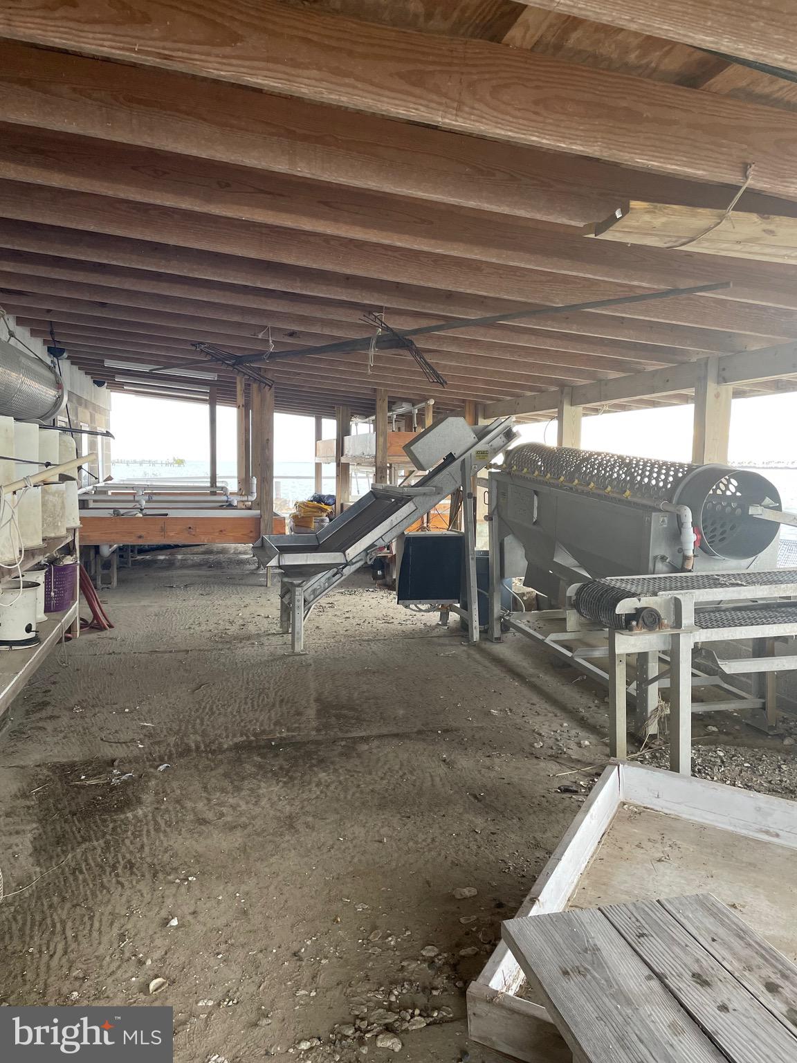 HOOPERS ISLAND - Commercial Sale