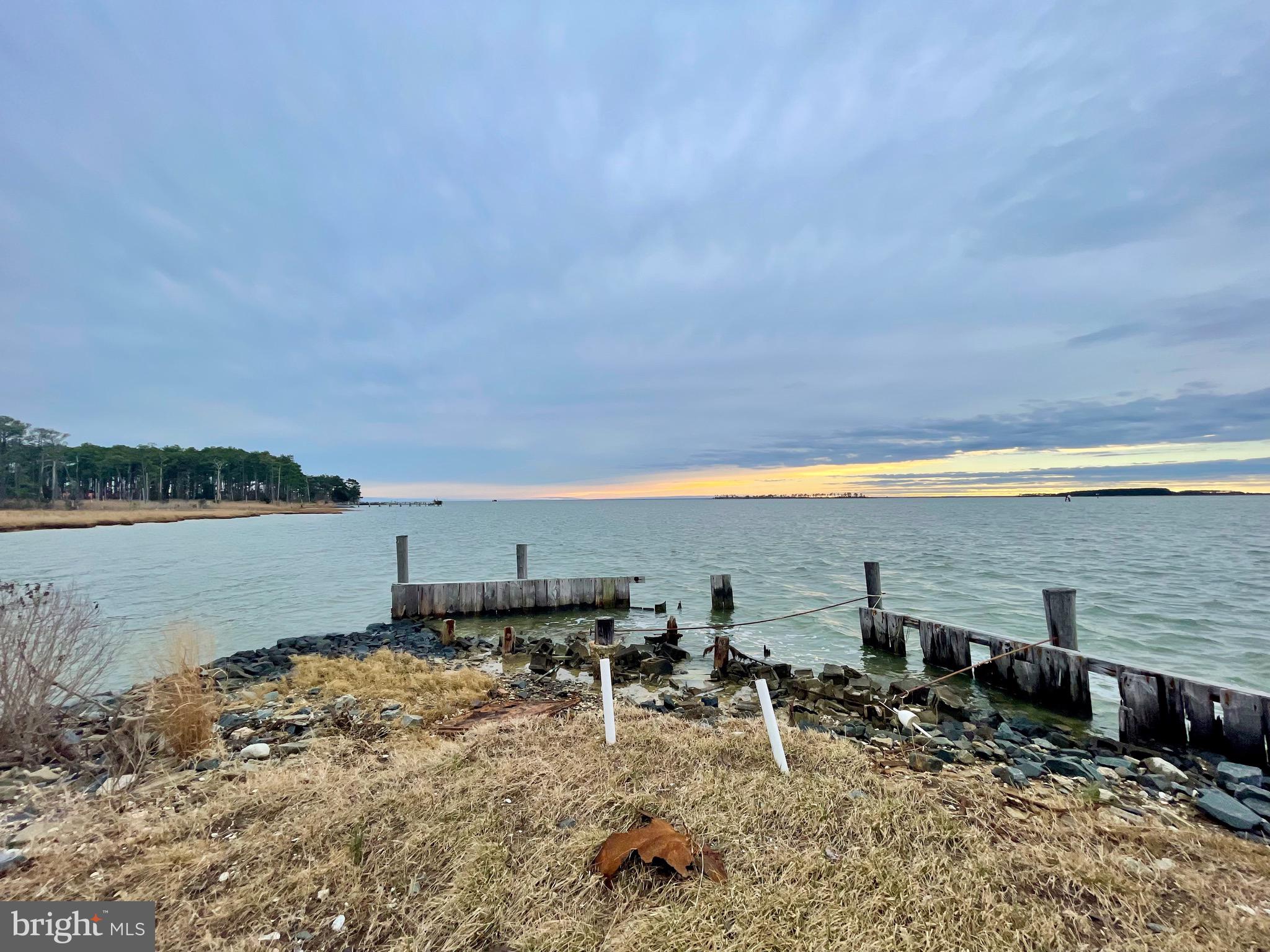 HOOPERS ISLAND - Commercial Sale