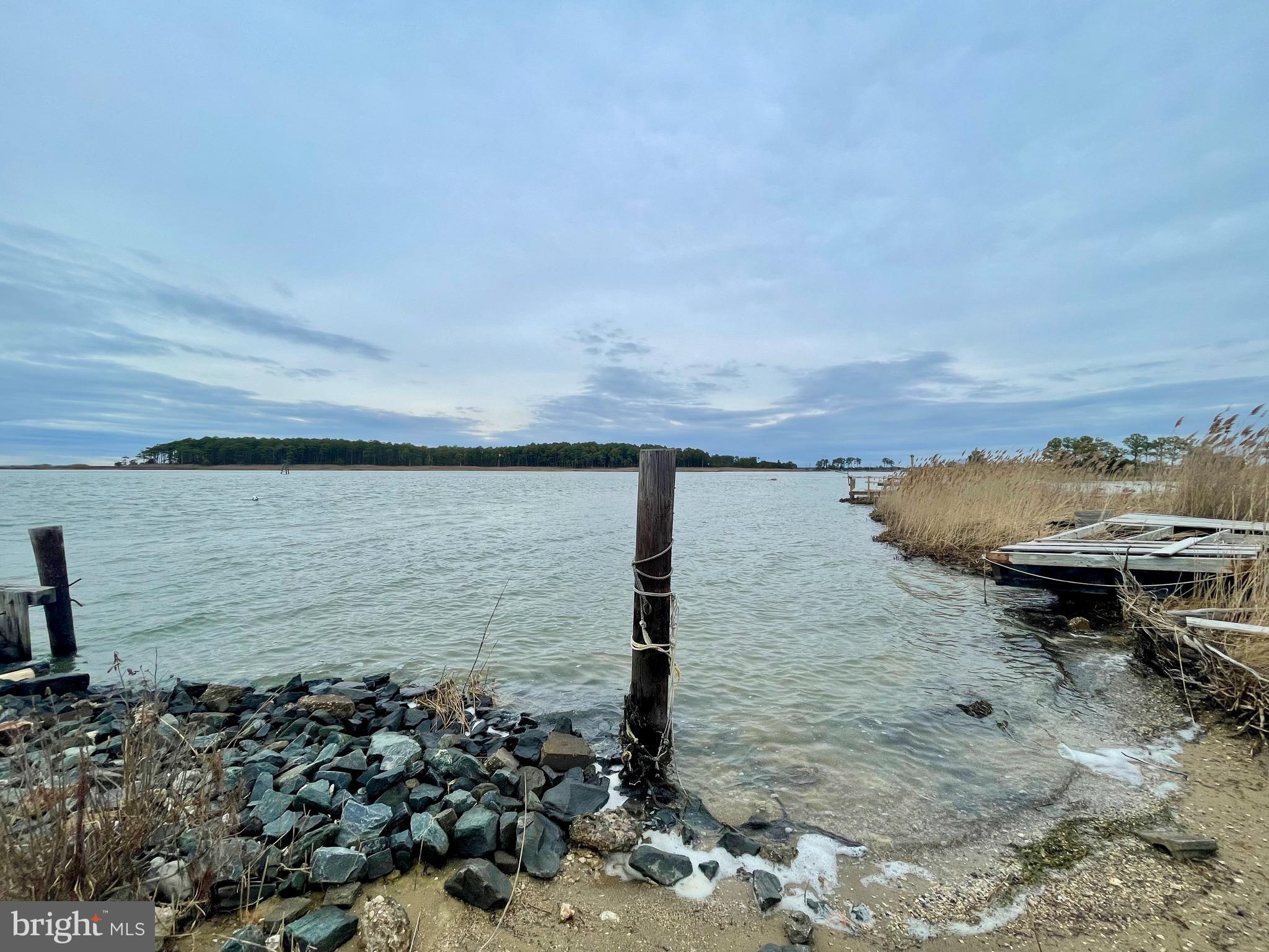 HOOPERS ISLAND - Commercial Sale