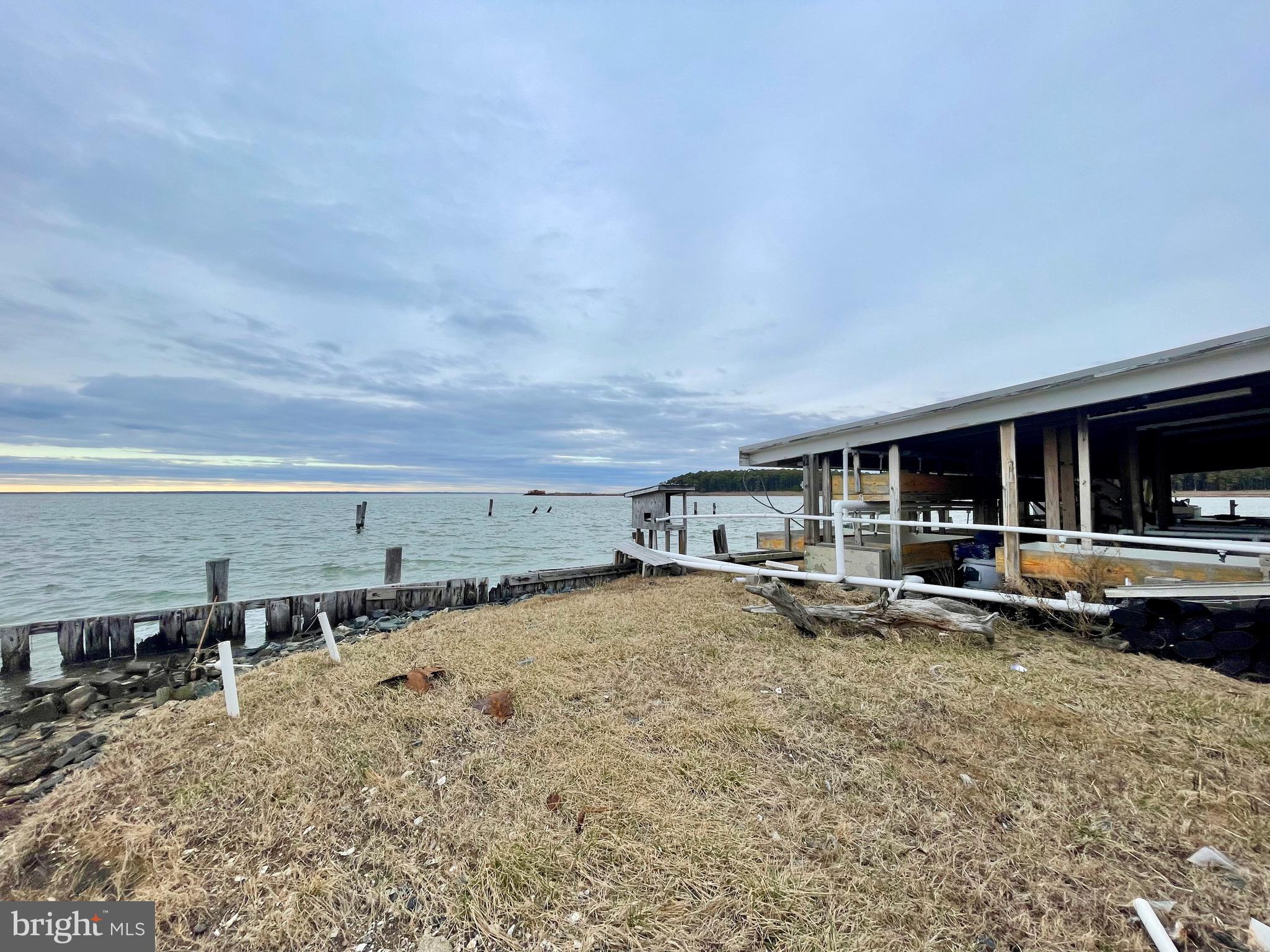 HOOPERS ISLAND - Commercial Sale