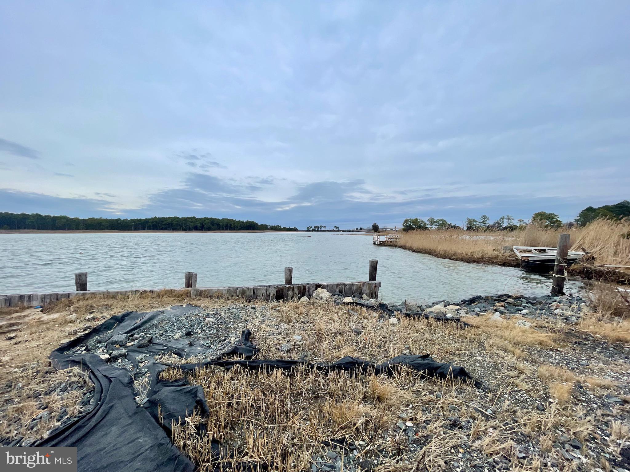 HOOPERS ISLAND - Commercial Sale