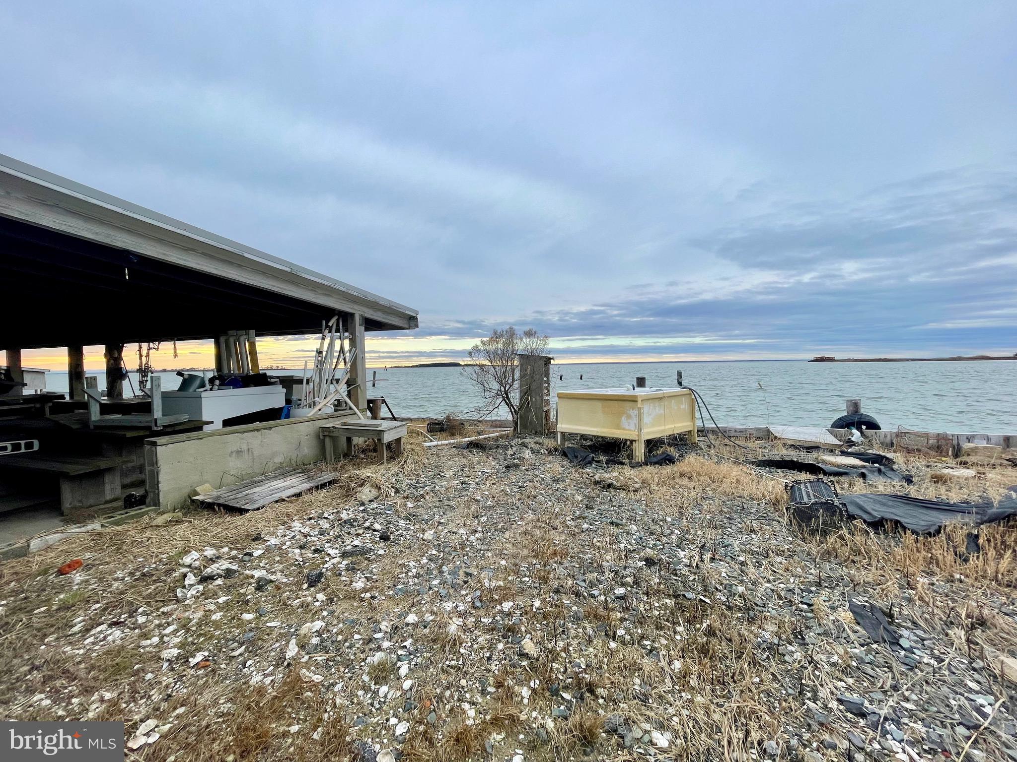 HOOPERS ISLAND - Commercial Sale