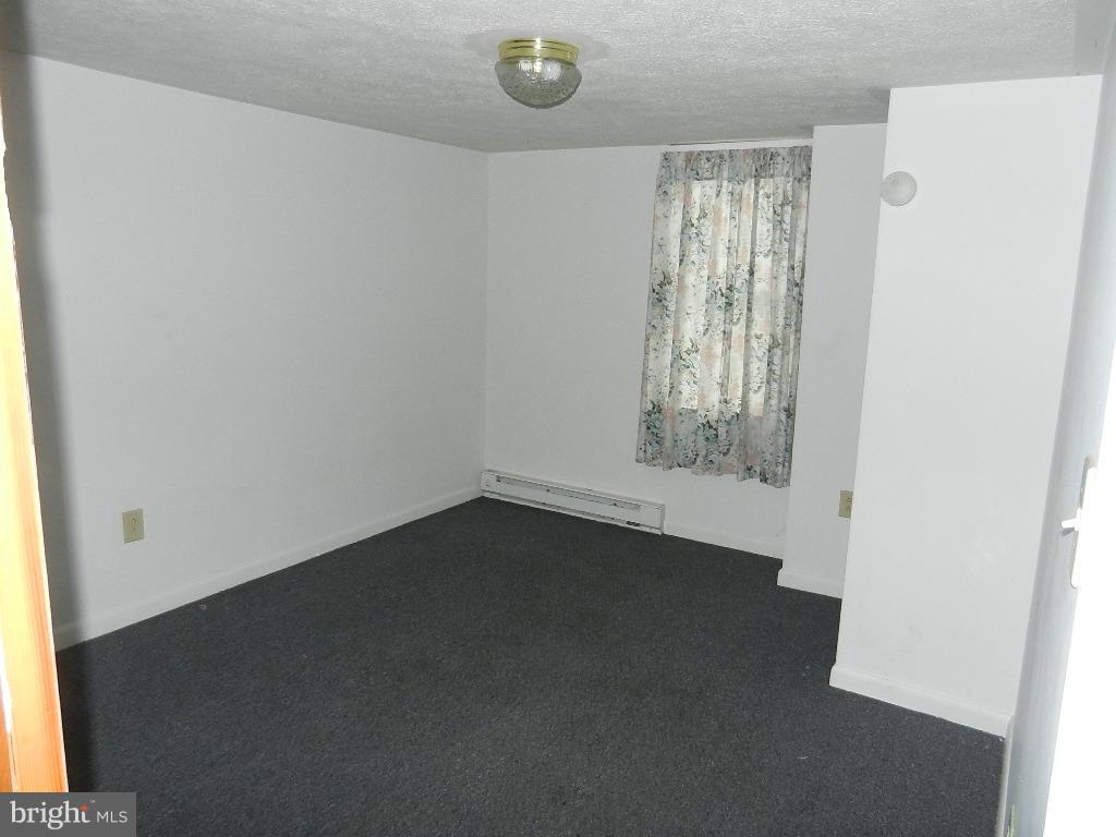 BLACK ADDITION - Residential