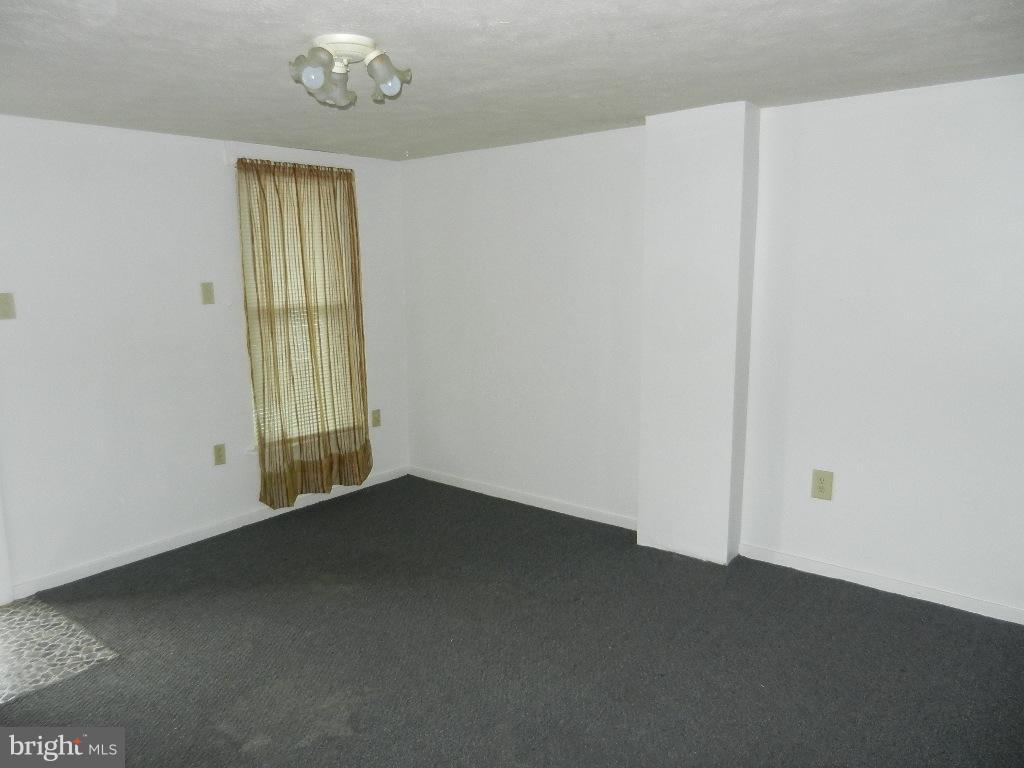 BLACK ADDITION - Residential