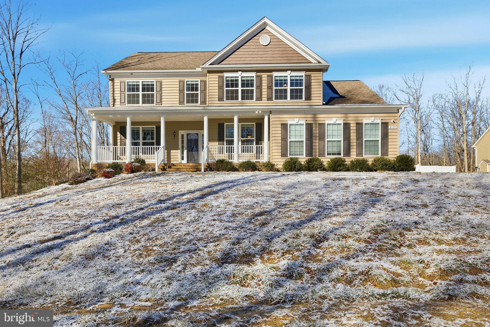 OAKLAND HALL - Residential