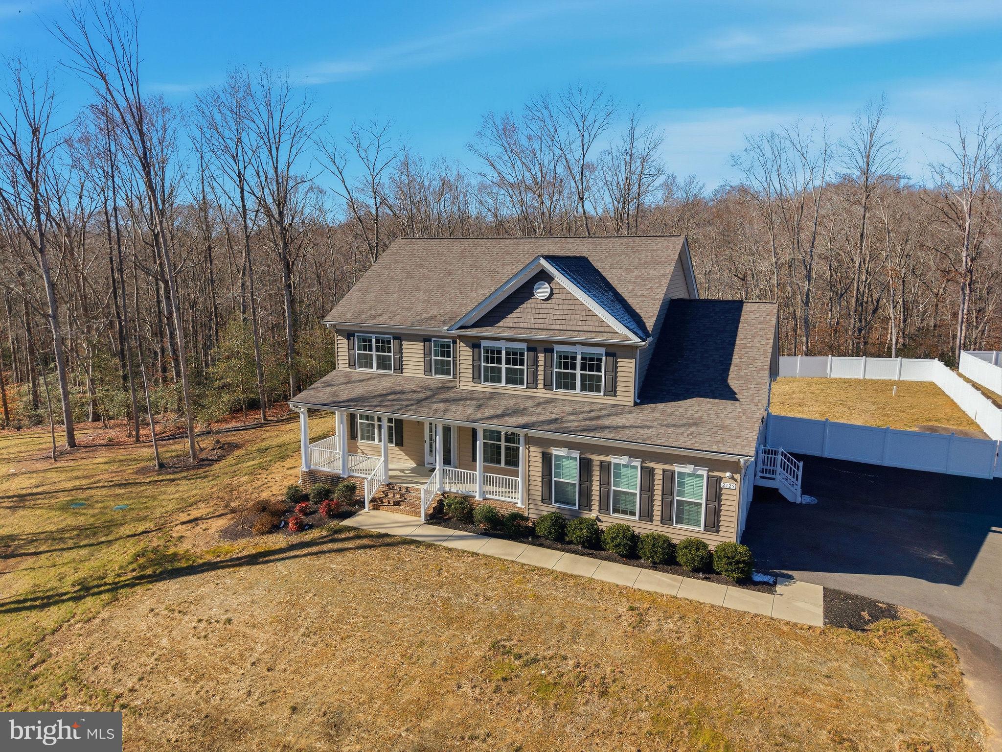 OAKLAND HALL - Residential