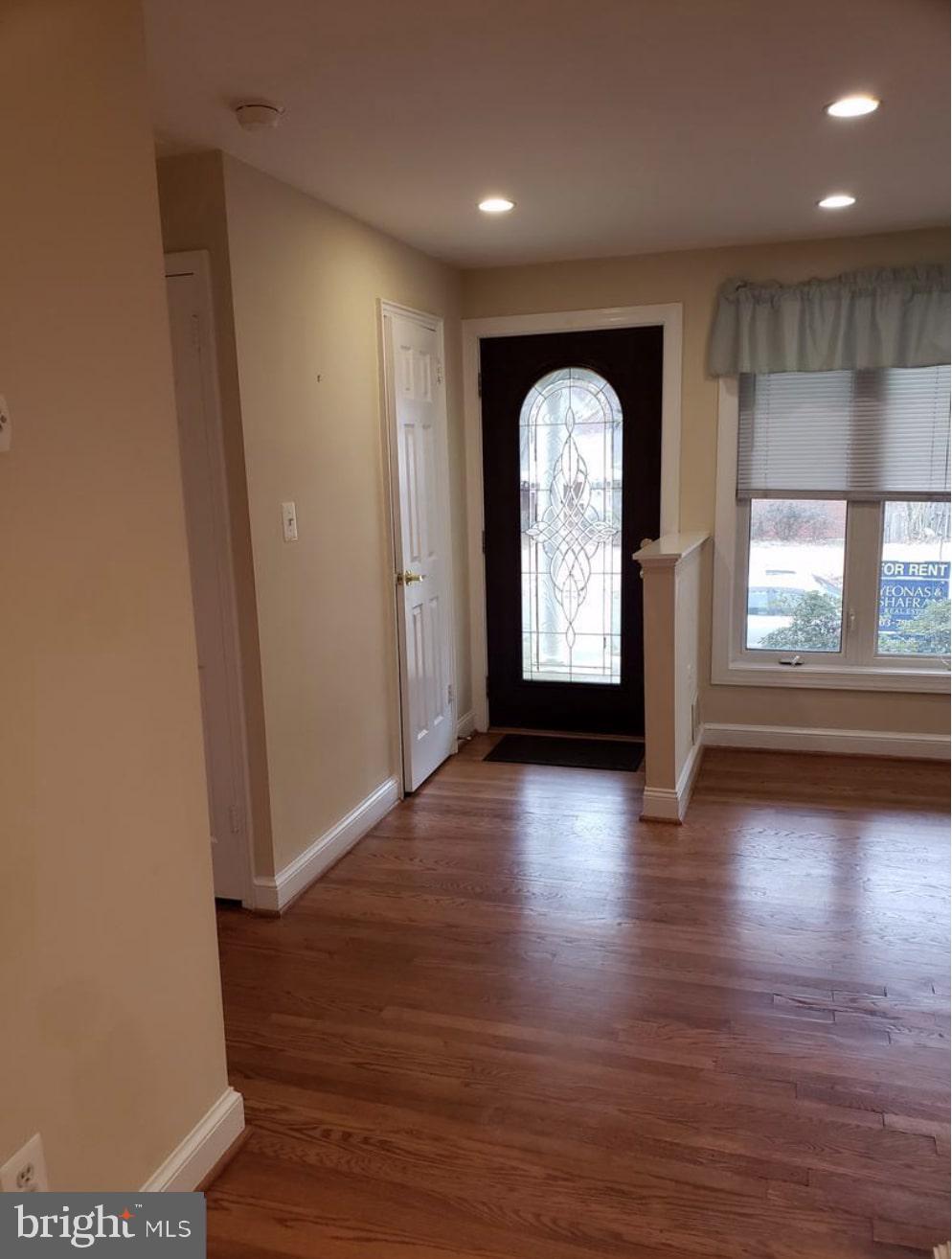 BOULEVARD MANOR - Residential Lease