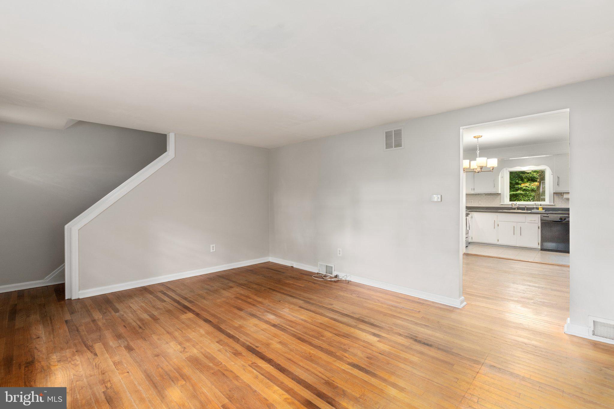 MAPLEWOOD - Residential