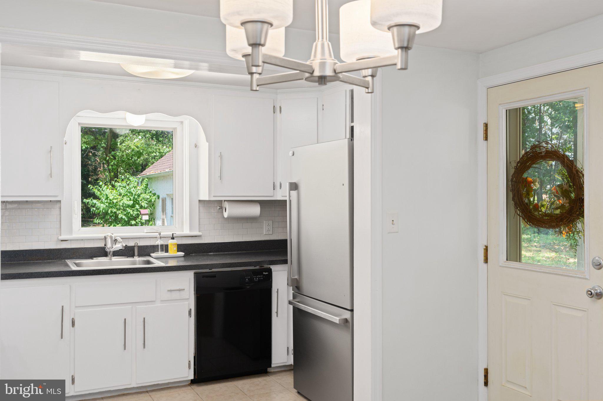 MAPLEWOOD - Residential