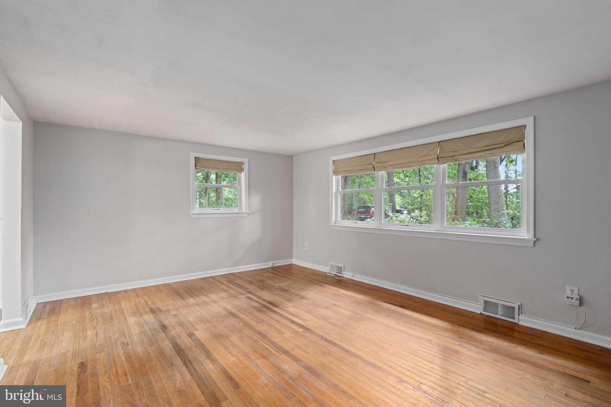 MAPLEWOOD - Residential