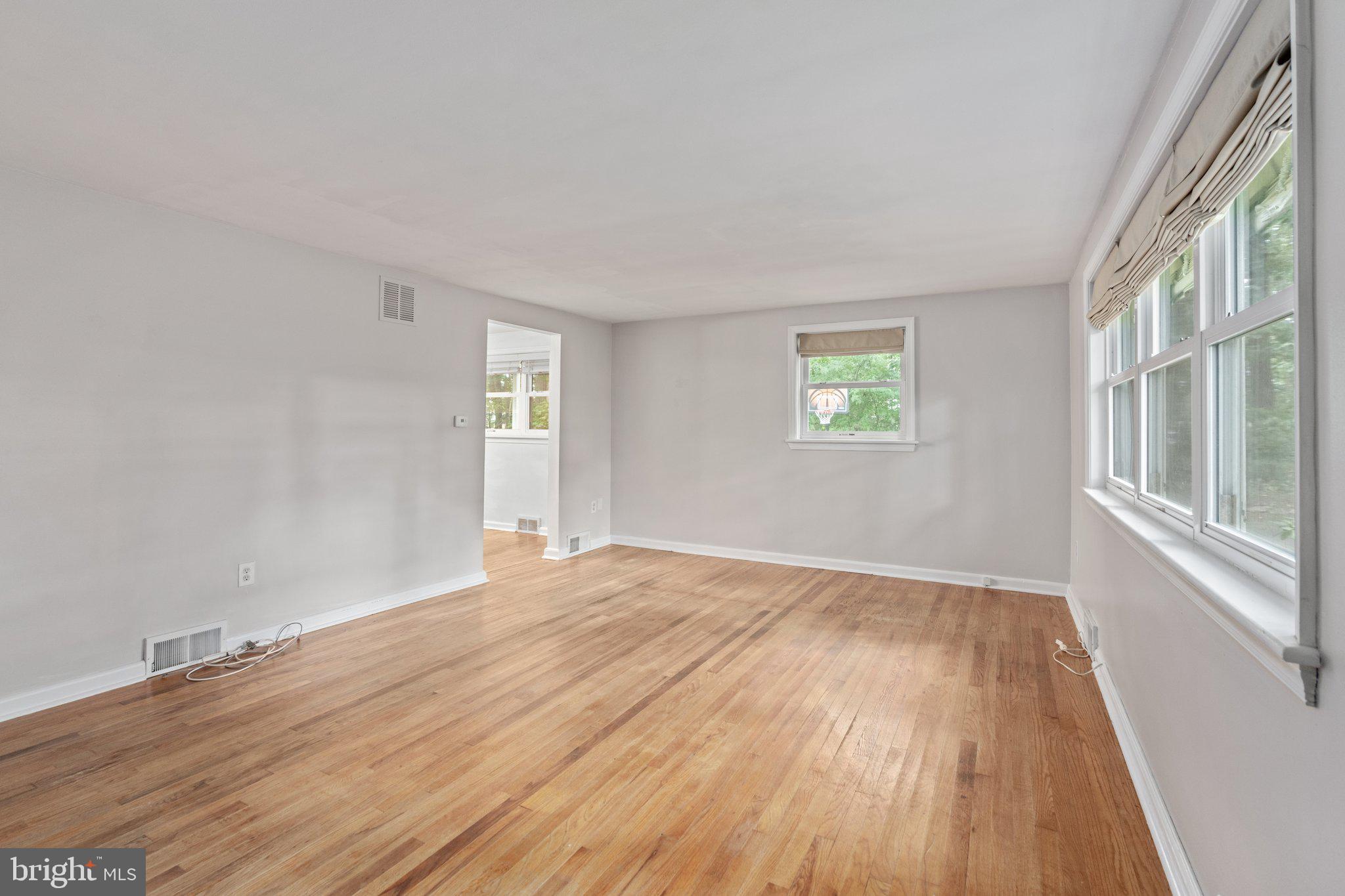 MAPLEWOOD - Residential