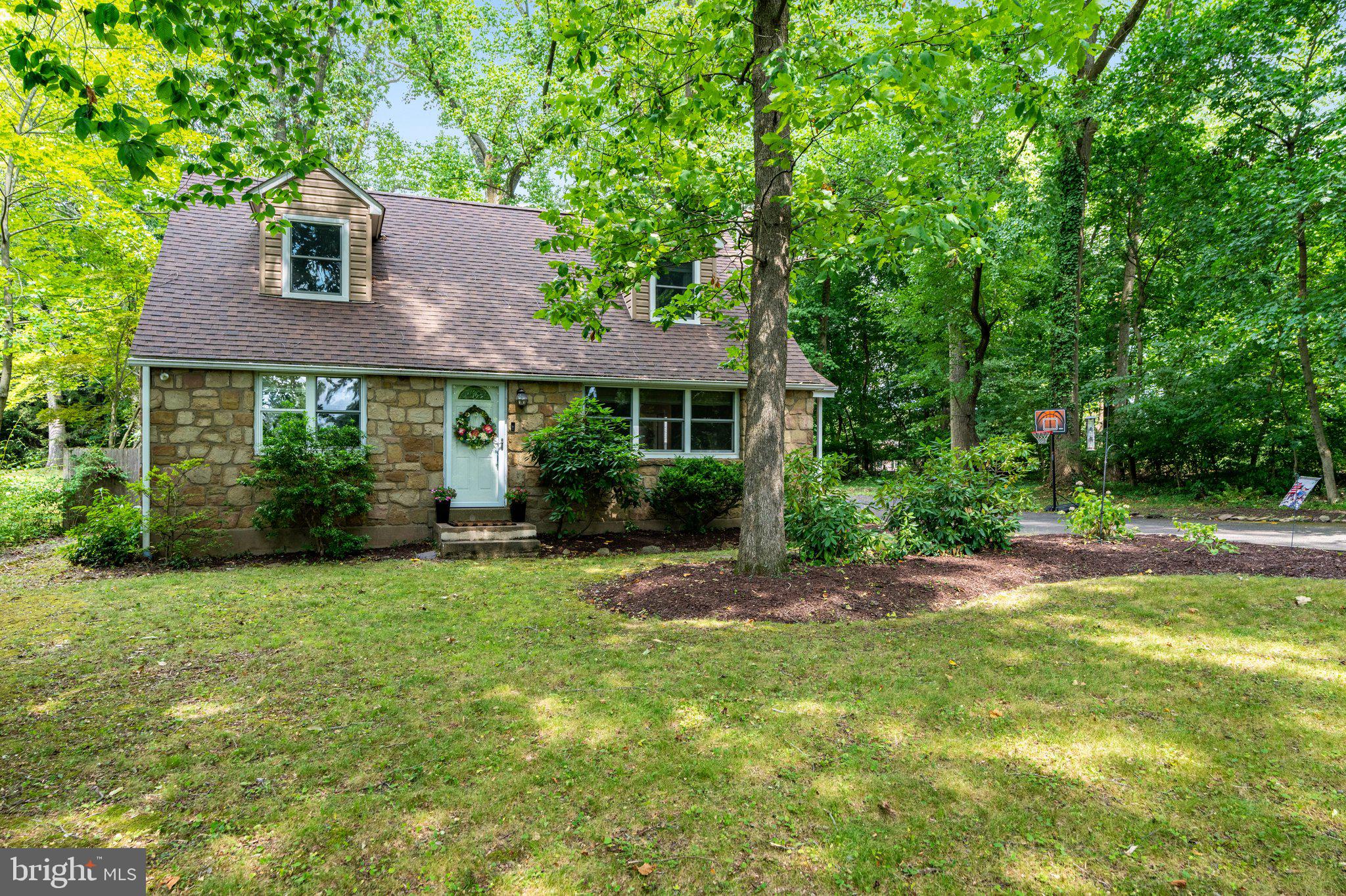 MAPLEWOOD - Residential
