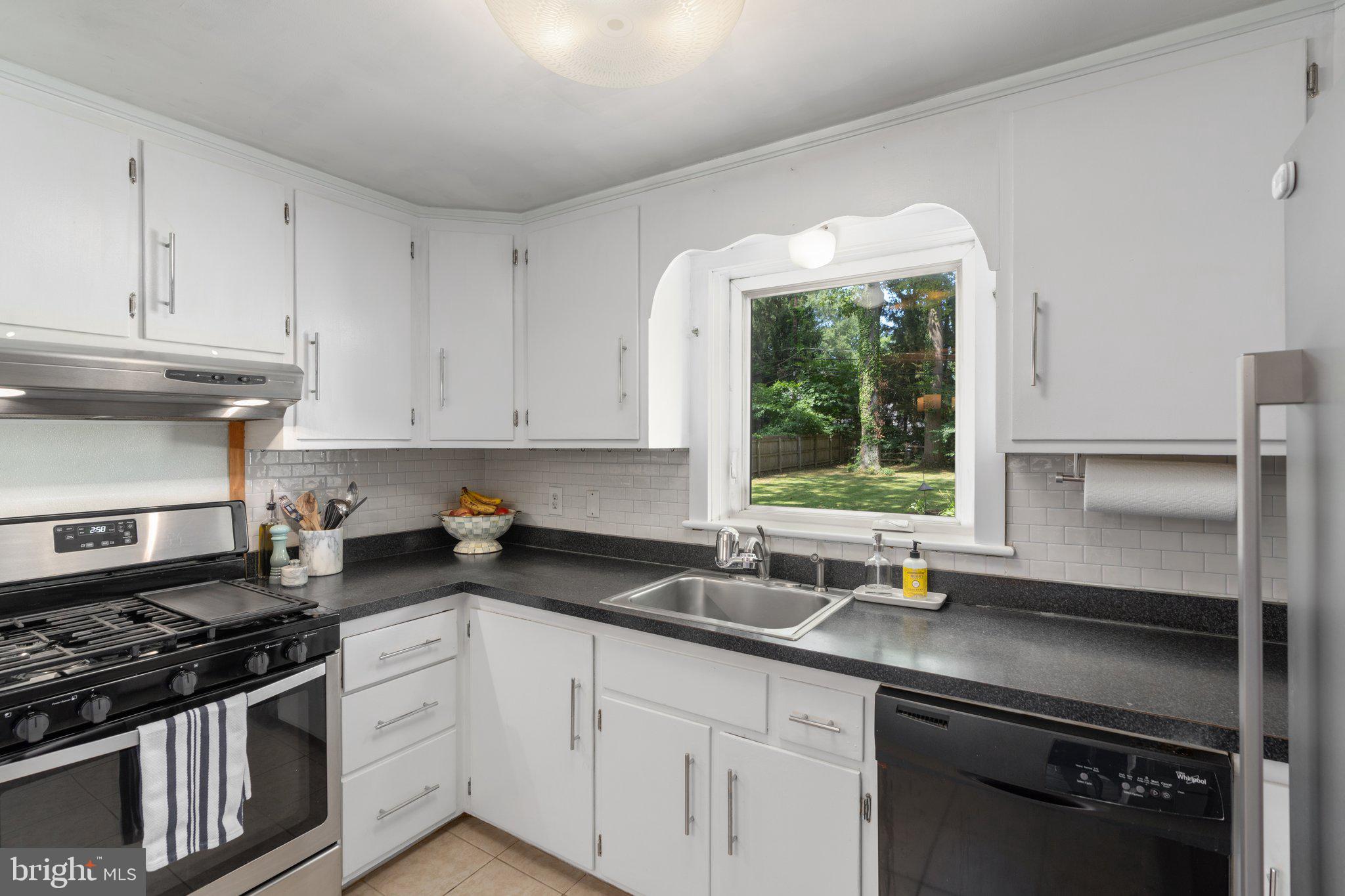 MAPLEWOOD - Residential